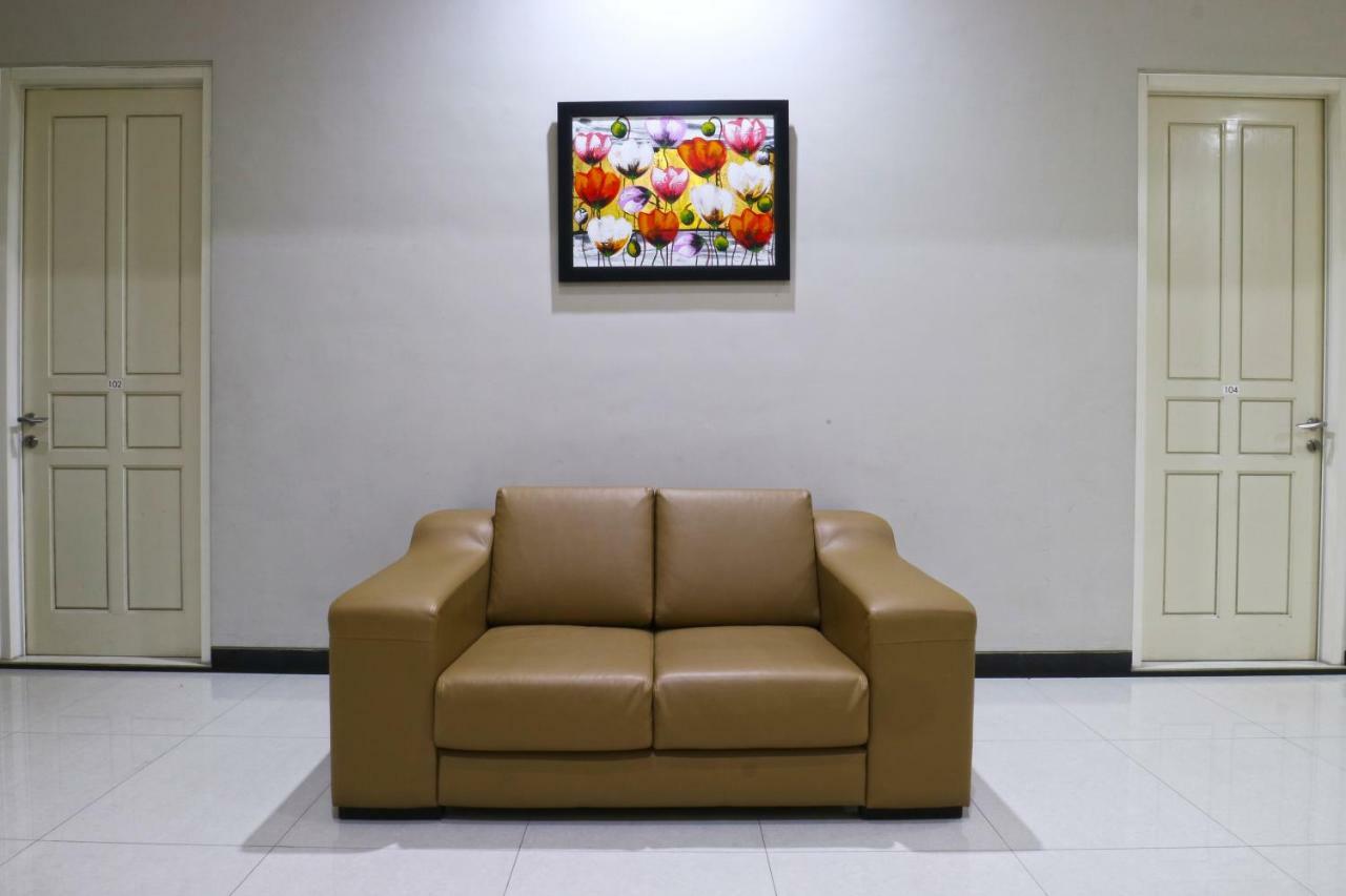 Chiaro Hotel Syariah Sidoarjo Eksteriør billede